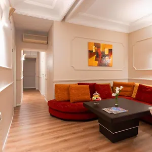 Hotel Magic, Rzym