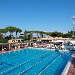 Tatil parkı Real Village, Roma
