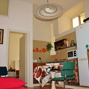 Oda ve Kahvaltı House, Roma