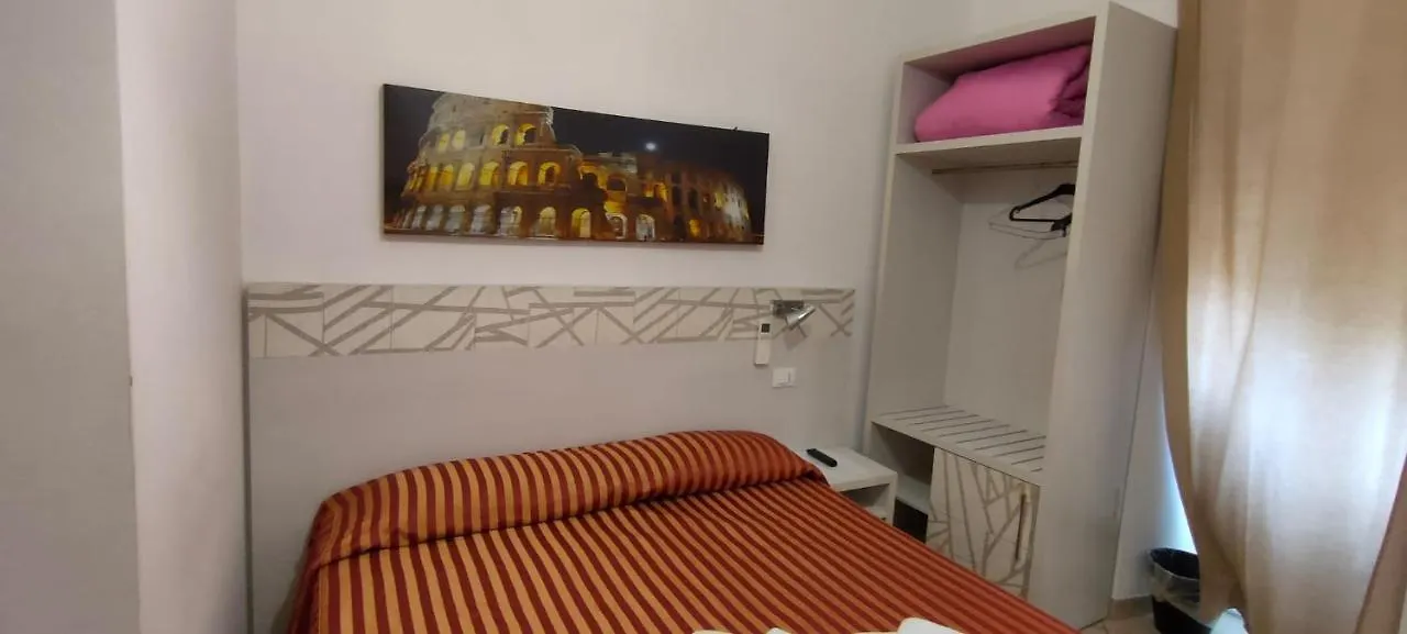 Hotel In Rzym 2*,  Włochy